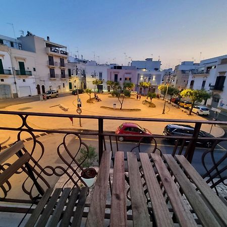 Dimora Trinity - Central Rooms Polignano a Mare Bagian luar foto