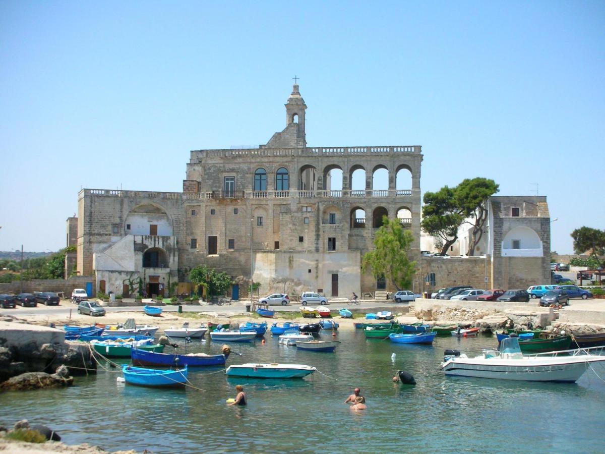 Dimora Trinity - Central Rooms Polignano a Mare Ruang foto