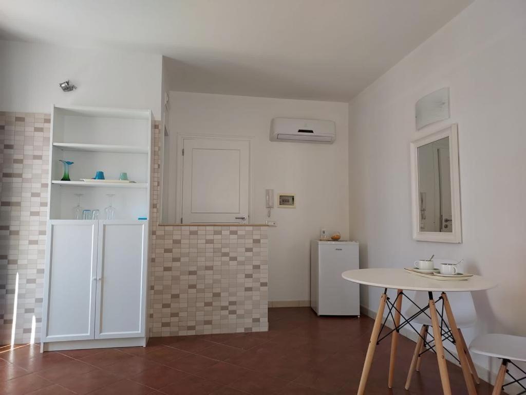 Dimora Trinity - Central Rooms Polignano a Mare Bagian luar foto