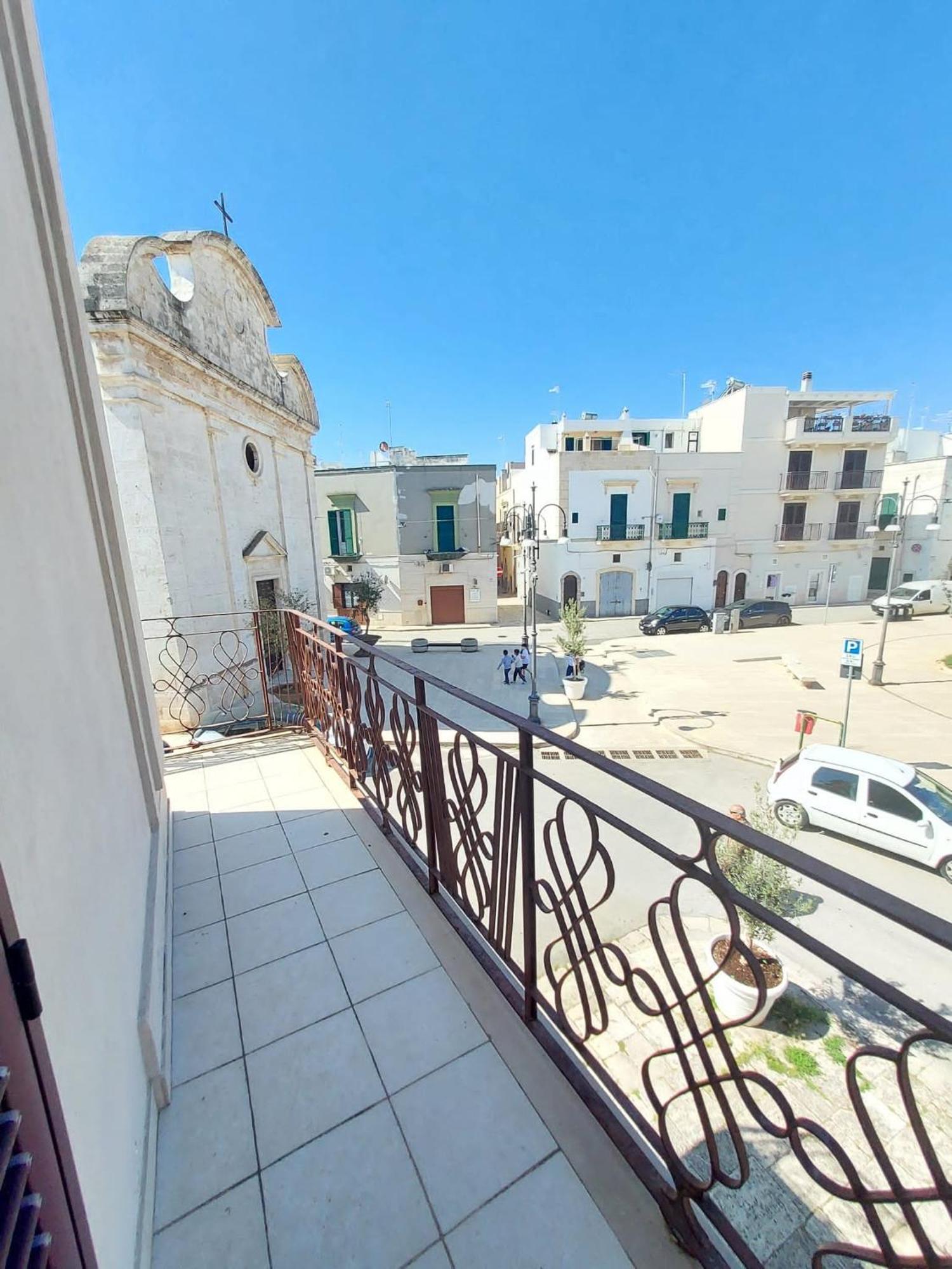 Dimora Trinity - Central Rooms Polignano a Mare Bagian luar foto
