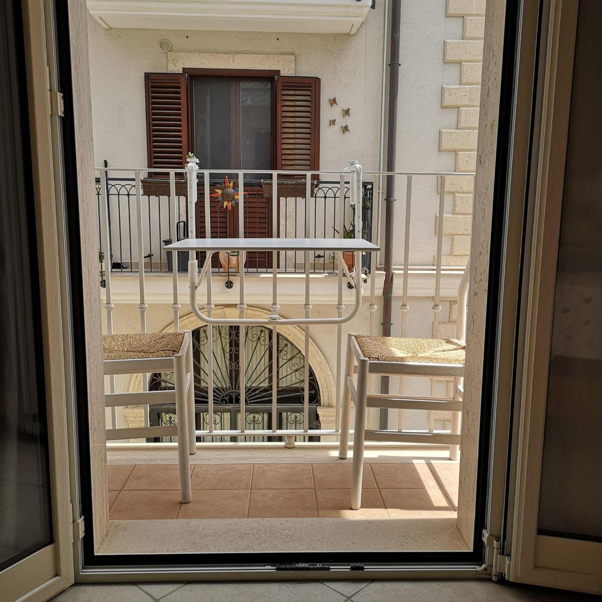 Dimora Trinity - Central Rooms Polignano a Mare Bagian luar foto